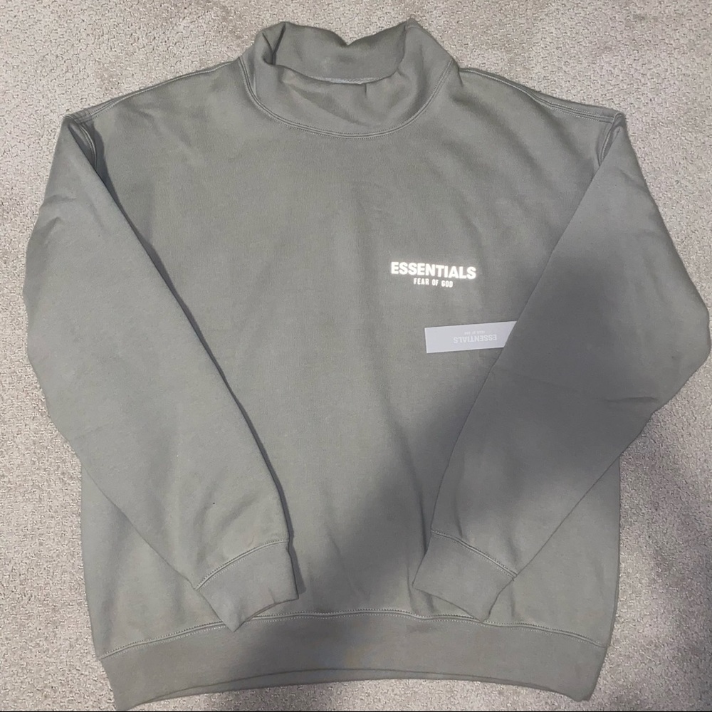 Fear of God ESSENTIALS Moss Pullover Mock Neck